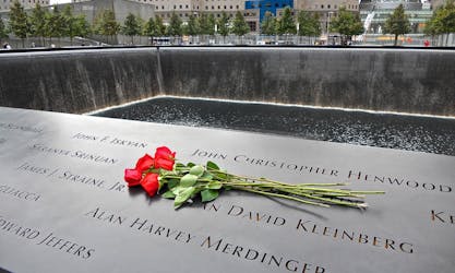 Ground Zero guided tour with priority entrance 9-11 Museum tickets